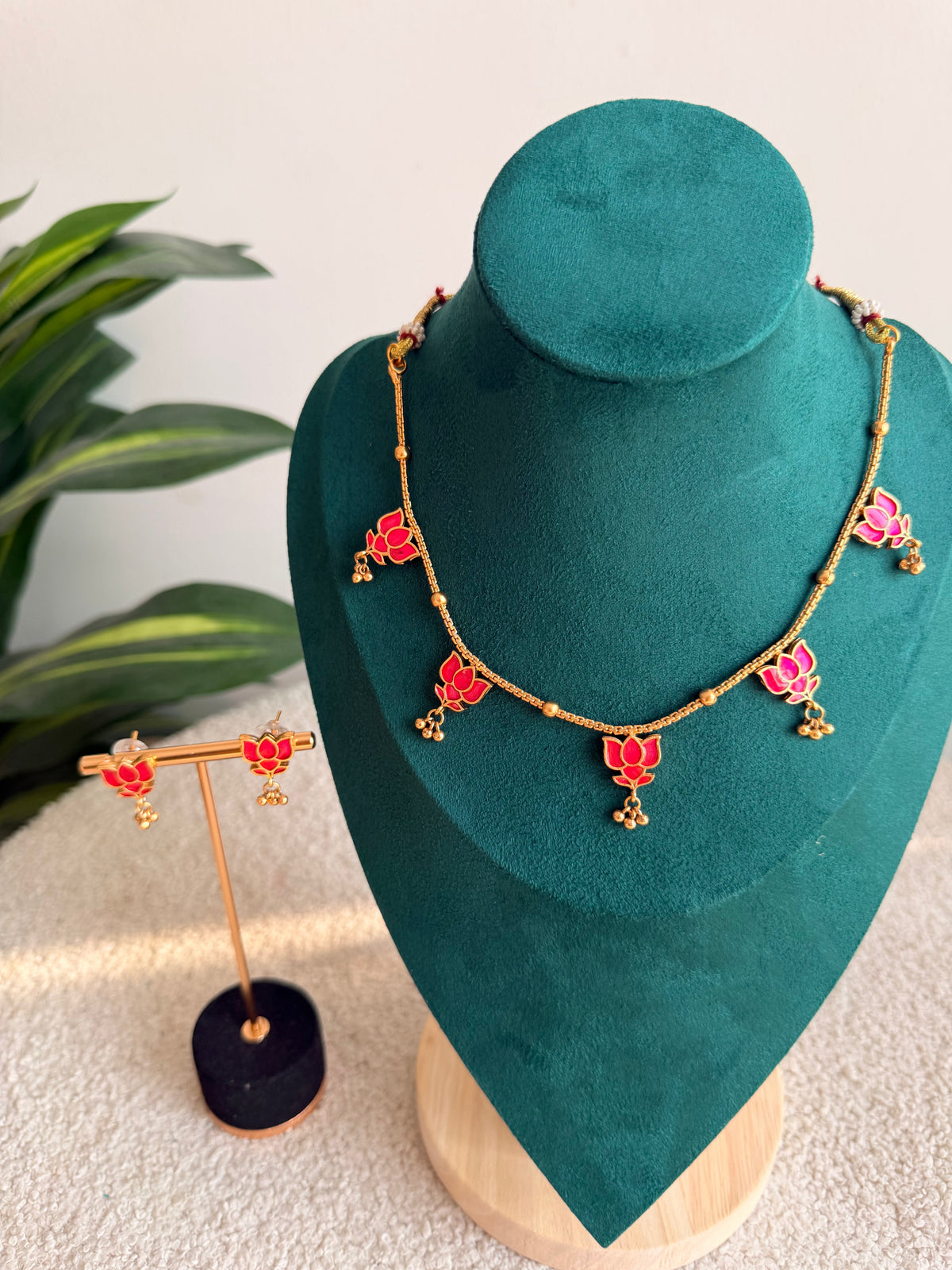 Necklace set