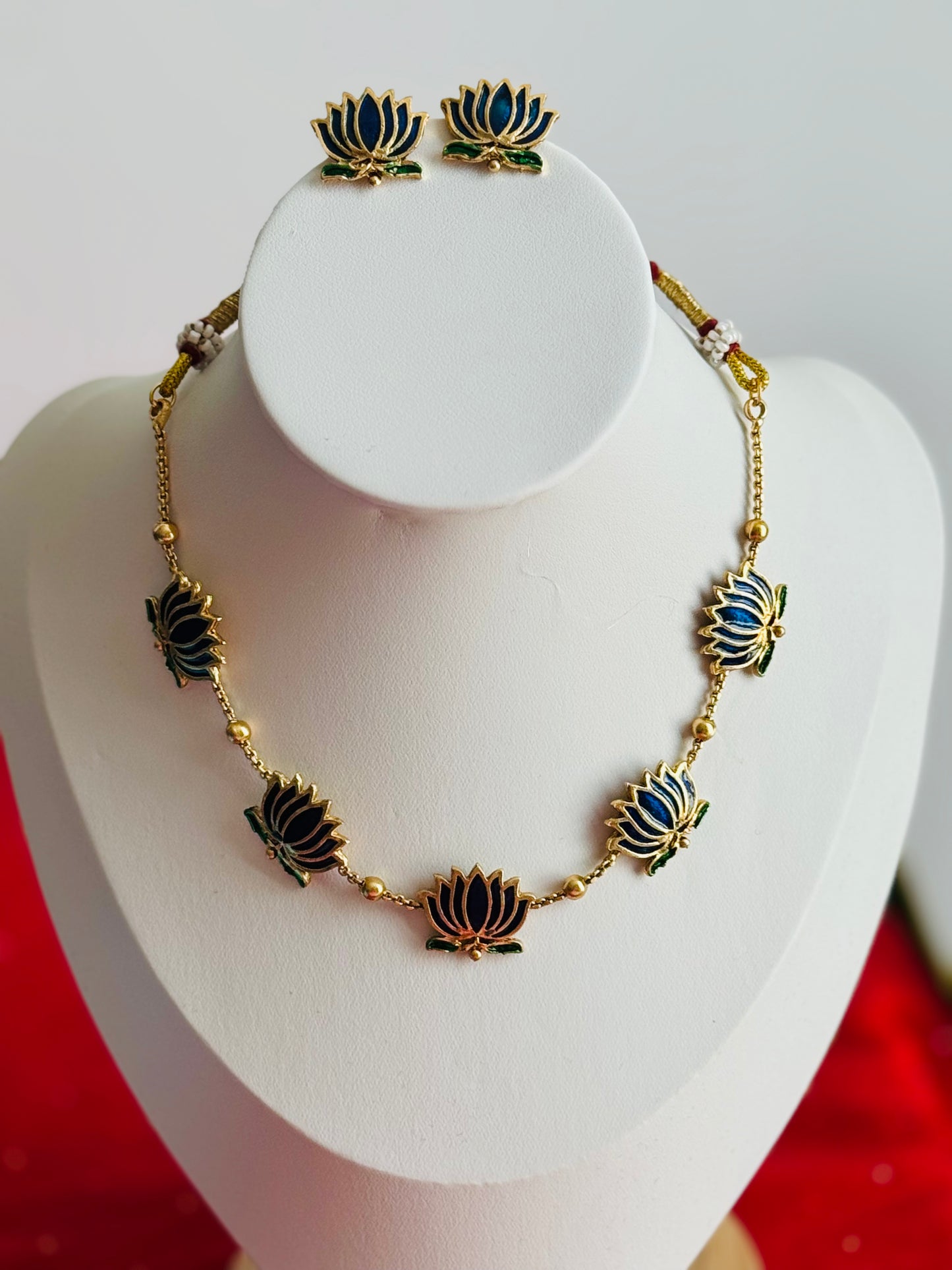 Lotus Necklace set